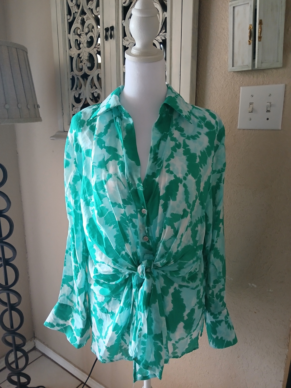 Zara Green and White Tie-Front Button-Down Blouse